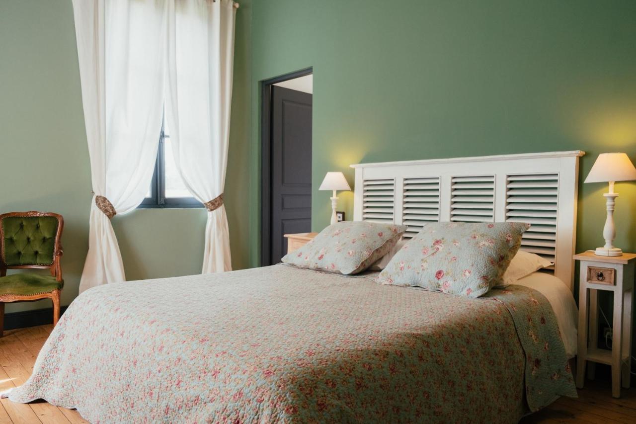 Villa 2 Pas Sages La Roche-Chalais Экстерьер фото